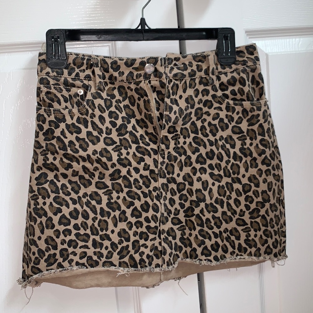 Worn once leopard print mini skirt